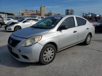  Salvage Nissan Versa