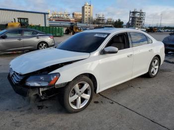  Salvage Volkswagen Passat