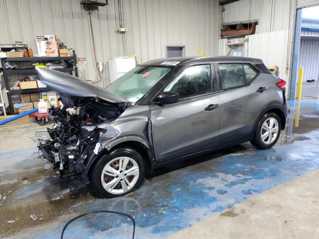  Salvage Nissan Kicks