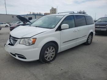  Salvage Chrysler Minivan