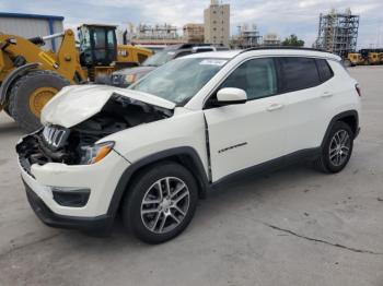  Salvage Jeep Compass