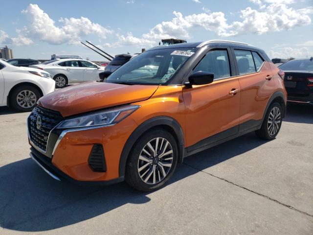  Salvage Nissan Kicks