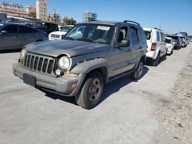  Salvage Jeep Liberty