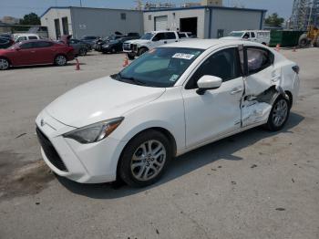  Salvage Toyota Yaris