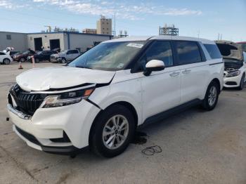  Salvage Kia Carnival