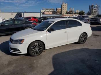  Salvage Volkswagen Jetta