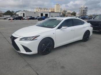  Salvage Lexus Es