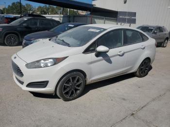  Salvage Ford Fiesta