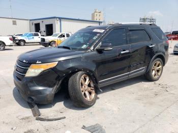  Salvage Ford Explorer