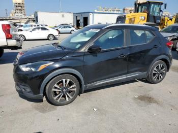  Salvage Nissan Kicks