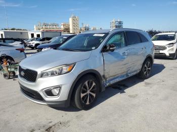  Salvage Kia Sorento