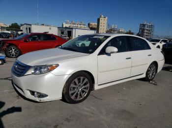  Salvage Toyota Avalon