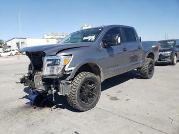  Salvage Nissan Titan