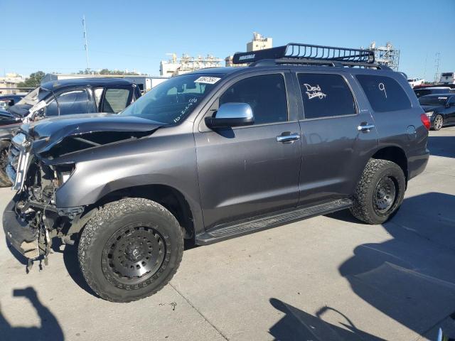  Salvage Toyota Sequoia