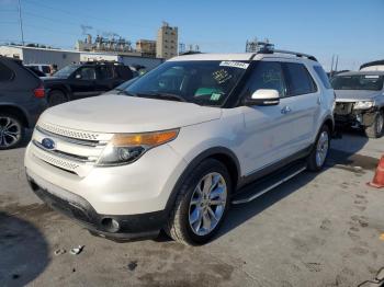  Salvage Ford Explorer