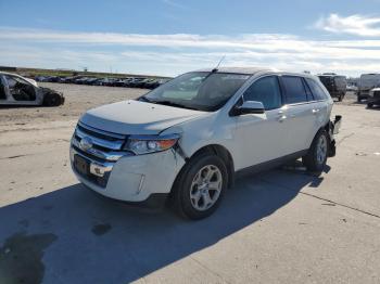  Salvage Ford Edge