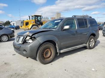  Salvage Nissan Pathfinder