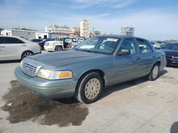  Salvage Ford Crown Vic