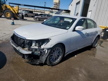  Salvage Hyundai Genesis