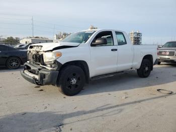  Salvage Toyota Tundra