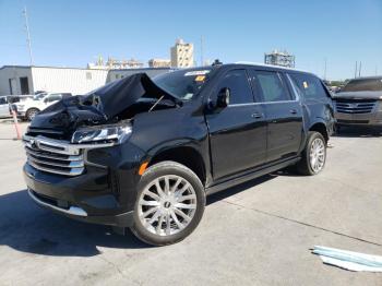  Salvage Chevrolet Suburban