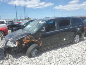  Salvage Dodge Caravan