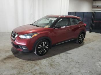  Salvage Nissan Kicks