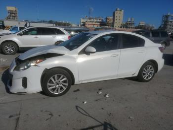  Salvage Mazda 3