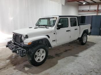  Salvage Jeep Gladiator