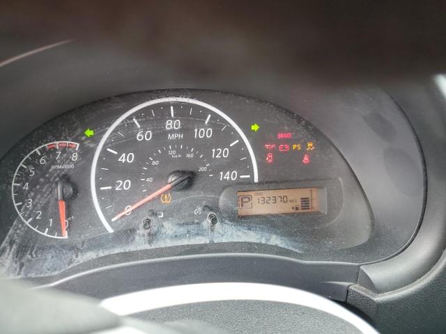 Nissan Versa S Image 8