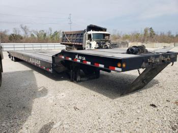  Salvage Xl Trailer
