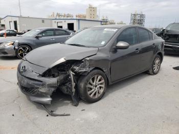  Salvage Mazda 3