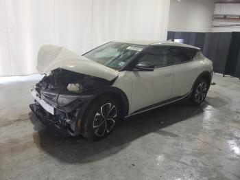  Salvage Kia EV6