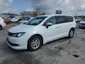  Salvage Chrysler Minivan