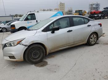  Salvage Nissan Versa