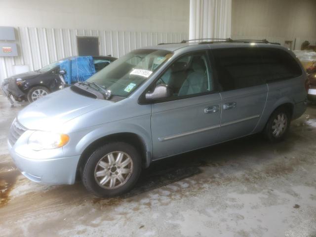  Salvage Chrysler Minivan