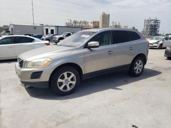  Salvage Volvo XC60