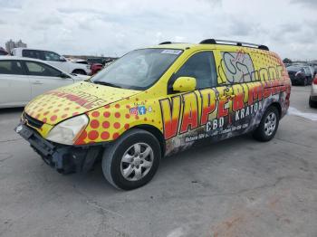  Salvage Kia Sedona