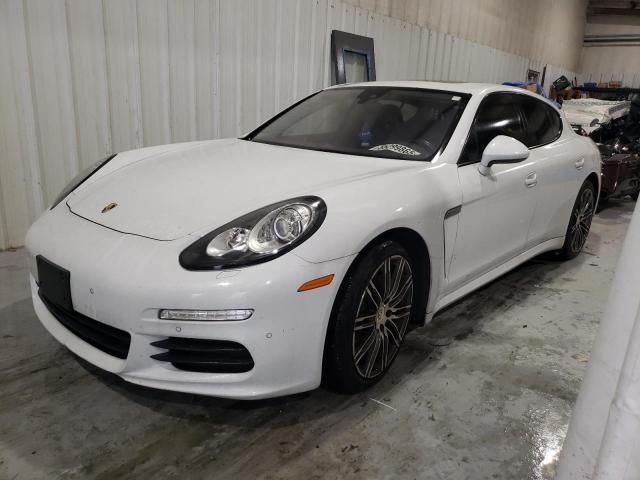  Salvage Porsche Panamera