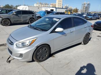  Salvage Hyundai ACCENT