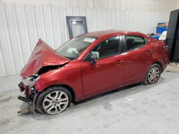  Salvage Toyota Yaris