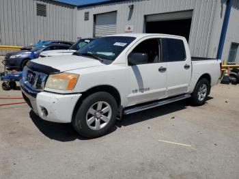  Salvage Nissan Titan