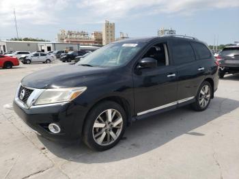  Salvage Nissan Pathfinder