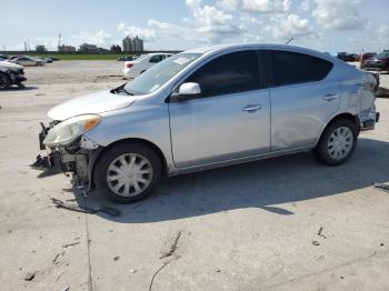  Salvage Nissan Versa