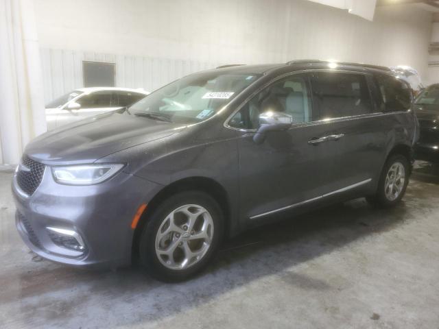  Salvage Chrysler Pacifica