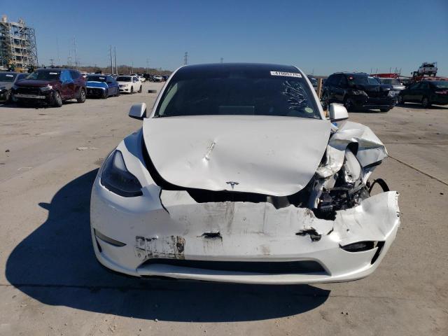 Tesla Model Y Image 8