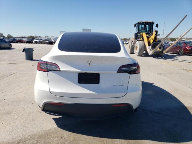 Tesla Model Y Image 2