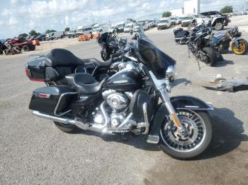  Salvage Harley-Davidson Fl