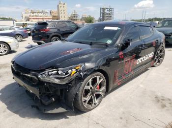  Salvage Kia Stinger