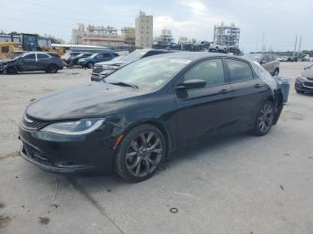  Salvage Chrysler 200